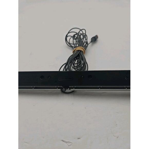 Nintendo OEM Sensor Bar Wired Official RVL-014 For Wii & Wii U - Picture 2 of 3